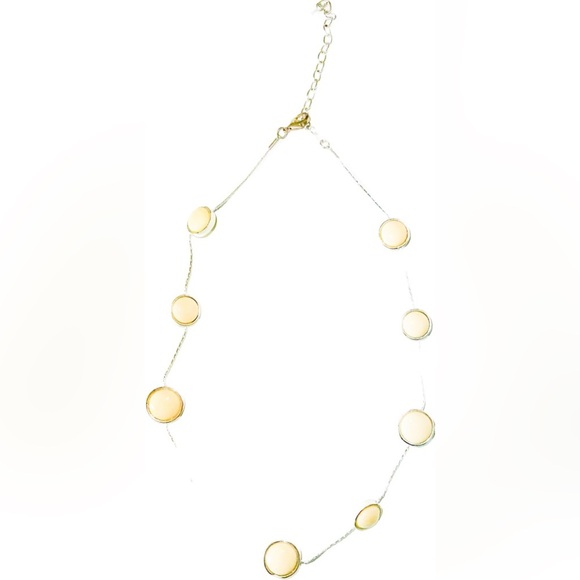 Silver tone choker necklace with cream round silver chain - Picture 2 of 3